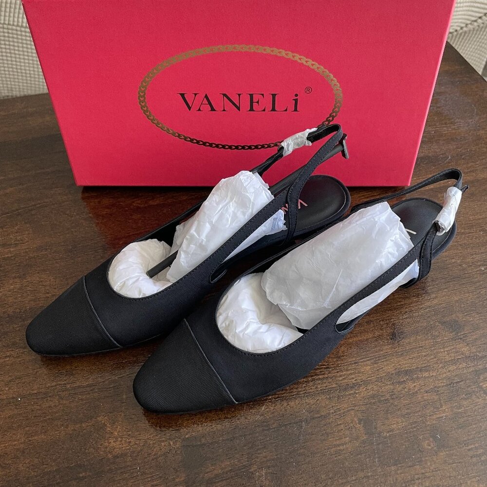 Vaneli Black Slingback Pointed Toe Heels size 8s… runs a bit smaller